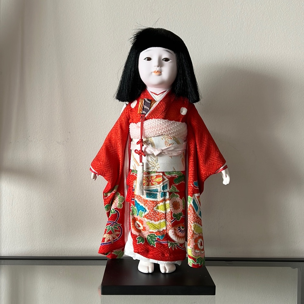 Japanese Ichimatsu Doll